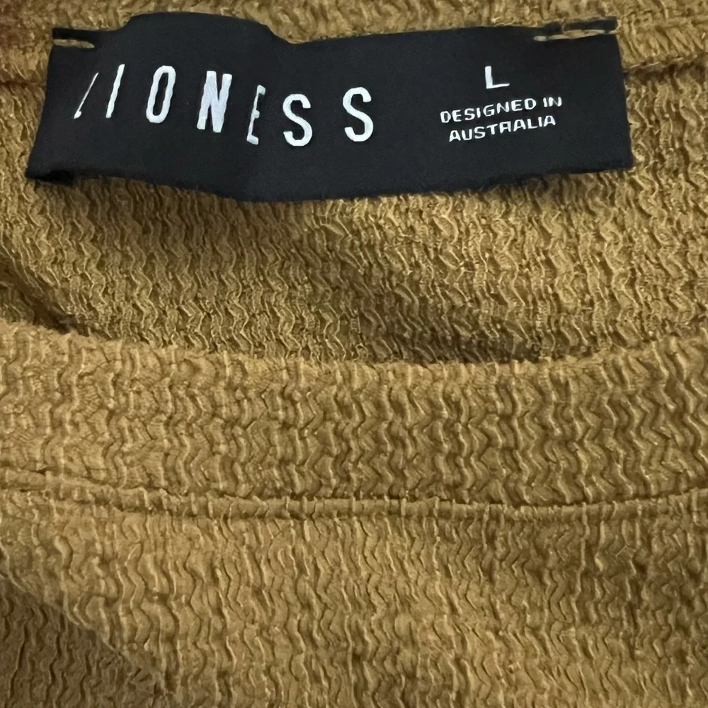 LIONESS Textured Tee - L - Picture 7 of 8